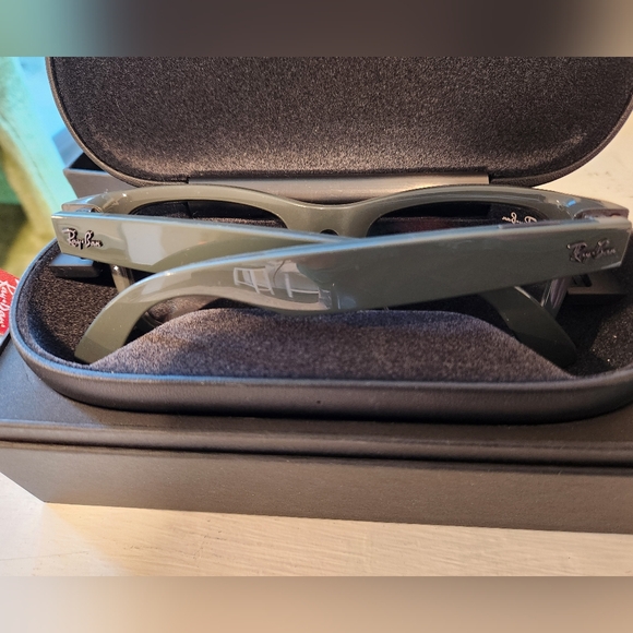 Ray-Ban Stories 👓 Facebook meta Wayfarer Transitions Shiny Olive G15 Green - Picture 6 of 14